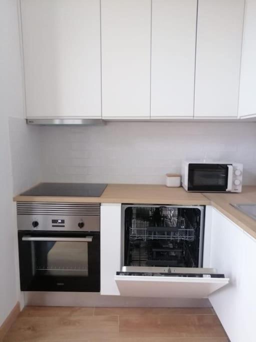 Casa Da Praia Da Poca - Apartamento Tulipa Estoril Eksteriør bilde